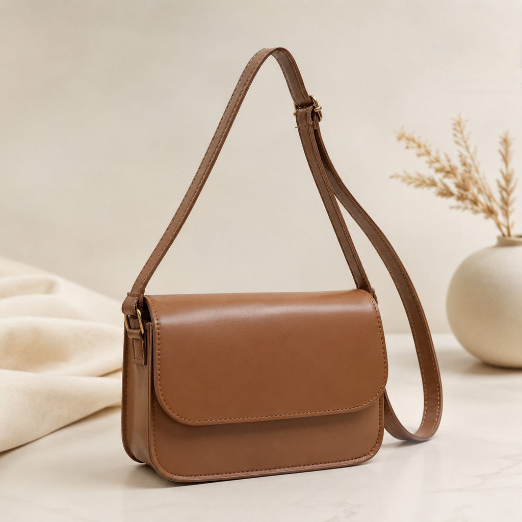 Classic Flap Crossbody Shoulder Bag for Women – Premium Leather Look Handbag with Adjustable Strap & Gold Lock Closure